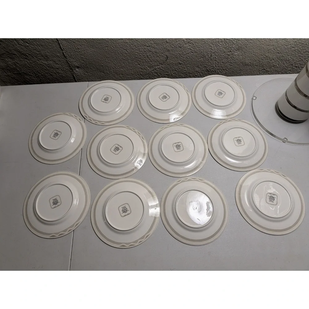 Sasaki Salad Serving Plates 8.5